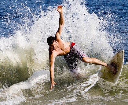 开云官方-《ApexLegends》天空之城：全新地图上线，开启战术新纪元！